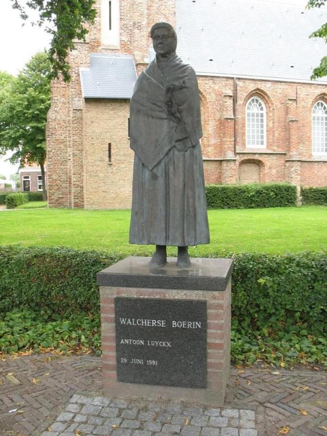 Tante Cher à La - Zeeland Ferienhaus *